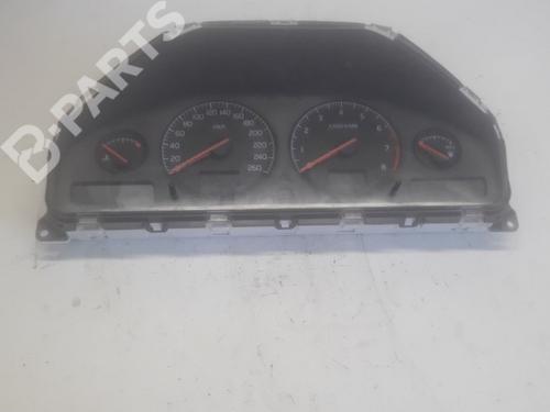 Used Instrument cluster Instrument cluster VOLVO XC70 I Cross Country (295) 2.4 T XC AWD (200 hp) 11134913 11134913