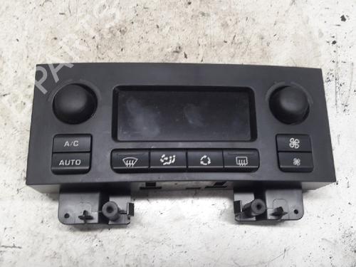 Used Climate control Climate control 11074011 11074011