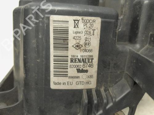 Left headlight RENAULT CLIO III (BR0/1, CR0/1) 1.2 16V (BR02, BR0J, BR11, CR02, CR0J, CR11) | BP28827832C28 