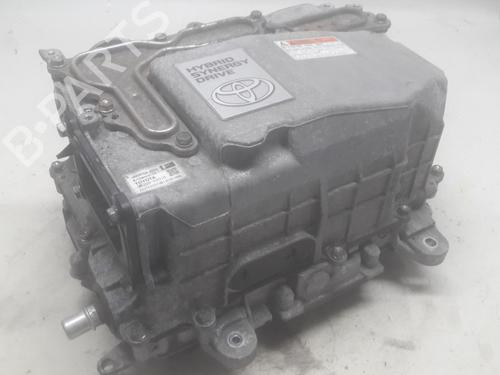 Used Inverter/Converter TOYOTA YARIS (_P13_) 1.5 Hybrid (NHP130_, NHP130) (101 hp) 13155071