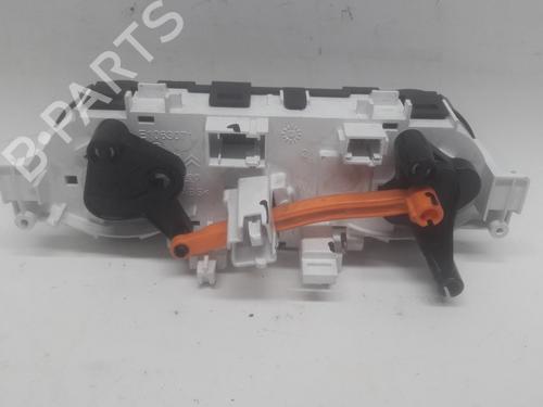 Climate control PEUGEOT 208 I (CA_, CC_) 1.2 VTI 82 | BP11080156I5 