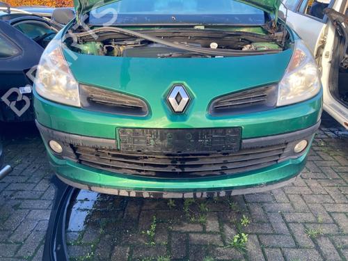 Used Front bumper RENAULT CLIO III (BR0/1, CR0/1) 1.2 16V (BR02, BR0J, BR11, CR02, CR0J, CR11) (75 hp) 30399051