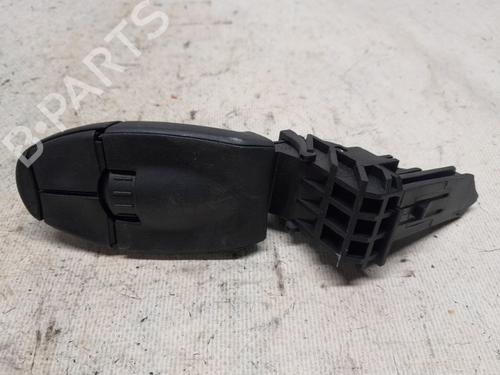 Steering wheel controls PEUGEOT 308 I (4A_, 4C_) 1.6 THP 16V | BP29439418E15 