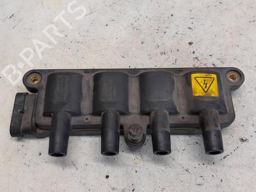 Used Ignition coil FIAT 500 (312_) 1.2 (312AXA1A) (69 hp) 13610316