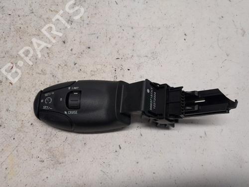 switch-peugeot-2008-i-cu_-2013-35988170 main image