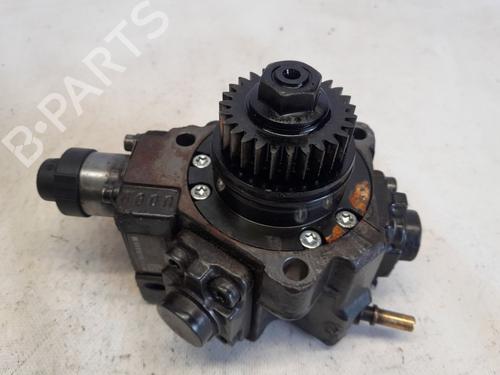 Used Injection pump Injection pump OPEL VIVARO B Van (X82) 1.6 CDTI (05) (140 hp) 29439515 29439515