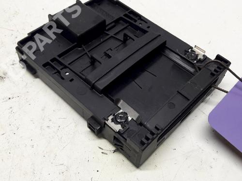 Used Card reader Card reader RENAULT MEGANE III Hatchback (BZ0/1_, B3_) 1.5 dCi (BZ09, BZ0D, BZ1W, BZ29, BZ14) (110 hp) 11069477 11069477