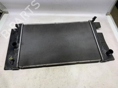 Used Water radiator Water radiator 37091280 37091280