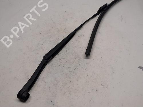 Used Front windshield wiper arm HYUNDAI ix20 (JC) 1.4 CRDi (90 hp) 13356405