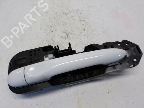 Venstre bak utvendig håndtak RENAULT MEGANE III Hatchback (BZ0/1_, B3_) 1.5 dCi (BZ09, BZ0D, BZ1W, BZ29, BZ14) (110 hp) 11065175