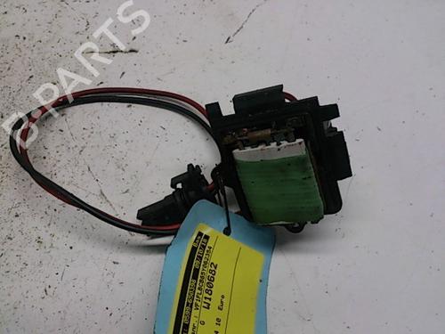 Used Heater resistor RENAULT TRAFIC II Van (FL) 1.9 dCi 100 (FL0C) (101 hp) 11776679