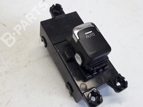 Used Switch Switch KIA CEE'D Sportswagon (JD) 1.0 T-GDI (120 hp) 11071394 11071394