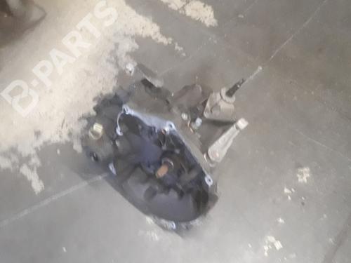 Used Manual gearbox Manual gearbox PEUGEOT 206 Hatchback (2A/C) 1.4 i (75 hp) 11135402 11135402