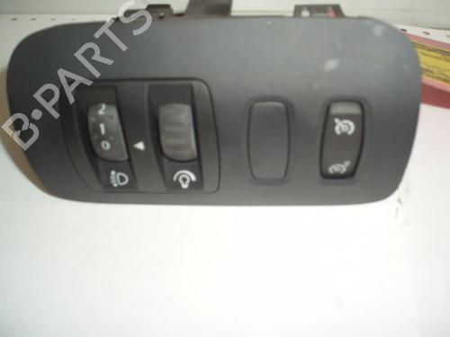 Used Switch RENAULT MEGANE I (BA0/1_) 1.6 16V (BA04, BA0B, BA11, BA1J, BA16, BA19, BA1K, BA1V,... (107 hp) 13150917