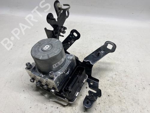 Used ABS pump RENAULT MEGANE IV Grandtour (K9A/M/N_) 1.3 TCe 140 (K9NB) (140 hp) 27240056