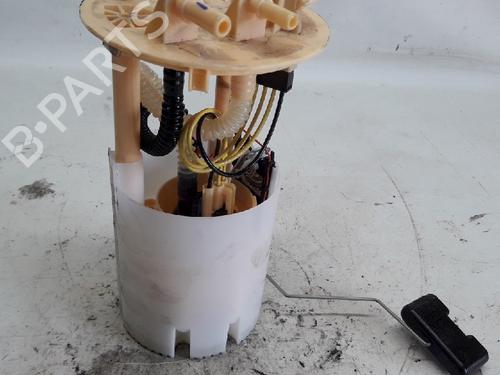 Used Fuel pump Fuel pump 11073501 11073501