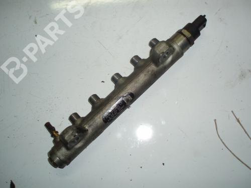 Used Common rail Common rail RENAULT ESPACE IV (JK0/1_) 2.2 dCi (JK0H) (150 hp) 11064083 11064083