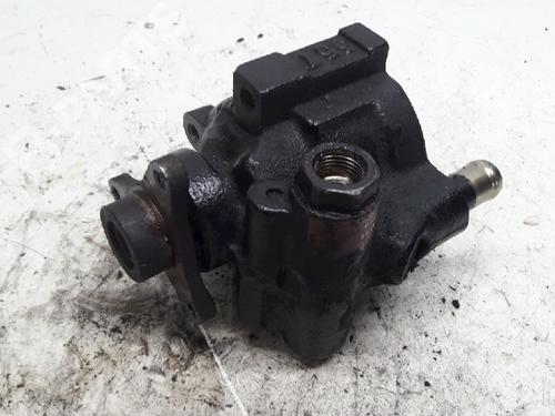 Used Steering pump Steering pump RENAULT MEGANE I Grandtour (KA0/1_) 1.6 16V (KA0B, KA04, KA11) (107 hp) 11070667 11070667