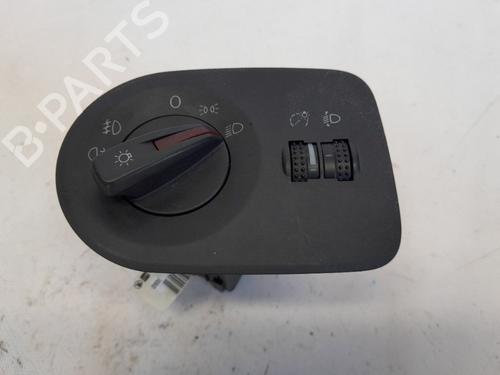 Forlygtekontakt SEAT IBIZA IV ST (6J8, 6P8) 1.2 TDI (75 hp) 25901845