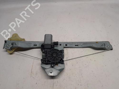 Rudehejsemekanisme Højre foran Rudehejsemekanisme Højre foran RENAULT TWINGO III (BCM_, BCA_) 1.0 SCe 70 (71 hp) 33891528 33891528