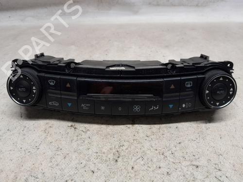Used Climate control MERCEDES-BENZ E-CLASS (W211) E 240 (211.061) (177 hp) 30554067