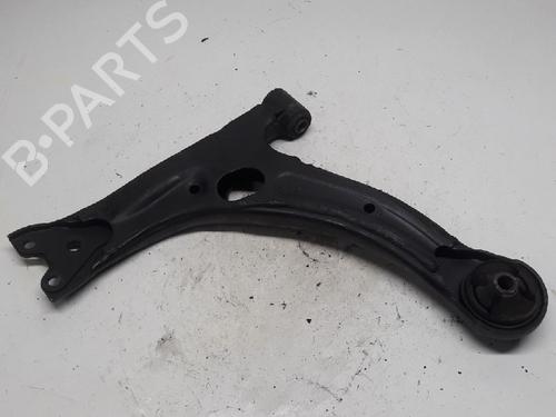 Left front suspension arm TOYOTA COROLLA Verso (ZER_, ZZE12_, R1_) 2.2 D-4D (AUR10_, AUR10R) | BP11071991M12 