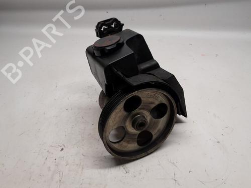 Used Steering pump PEUGEOT 206+ (2L_, 2M_) 1.4 i (2LKFWA, 2MKFWA) (75 hp) 32174417