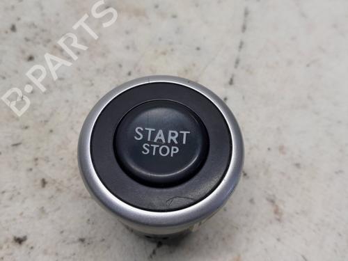 Used Switch RENAULT KOLEOS I (HY_) 2.5 (HY0C, HY0N) (171 hp) 13027472