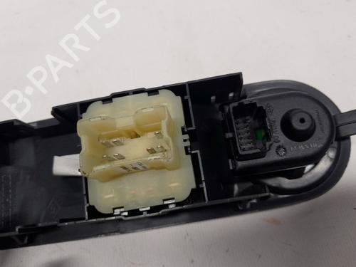 Switch RENAULT CLIO IV Grandtour (KH_) 0.9 TCe 90 | BP29817160I30