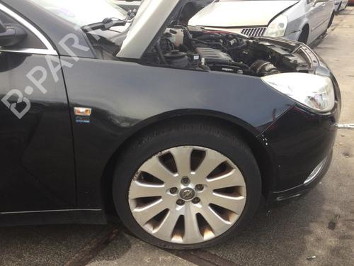 Used Right front fenders OPEL INSIGNIA A Sports Tourer (G09) 1.4 (35) (140 hp) 31601088