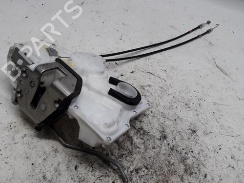 Serratura anteriore destra SUZUKI SX4 (EY, GY) 1.6 VVT (RW416, YA21S) (107 hp) 32330634