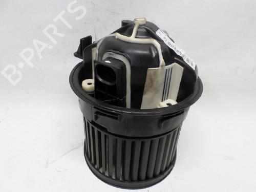 Used Heater blower motor PEUGEOT 308 SW I (4E_, 4H_) 1.6 16V (120 hp) 11066131