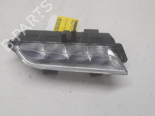 Used Right daytime light Right daytime light 11075800 11075800