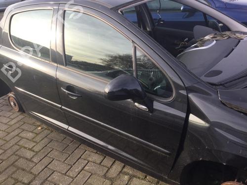 Used Right front door PEUGEOT 207 (WA_, WC_) 1.4 16V (88 hp) 30977499