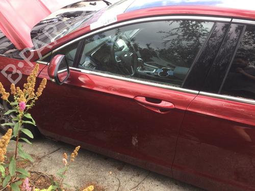 left-front-door-ford-mondeo-v-hatchback-ce-2014-40023762 main image