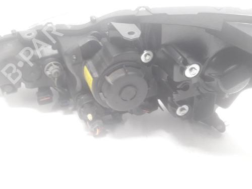 Right headlight PEUGEOT 4007 (VU_, VV_) 2.4 16V | BP11078861C29