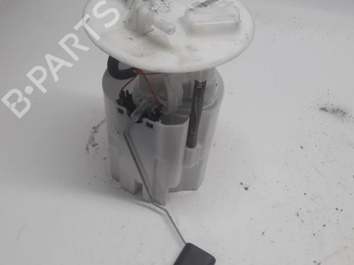 Used Fuel pump RENAULT TWINGO III (BCM_, BCA_) 1.0 SCe 70 (71 hp) 11075553
