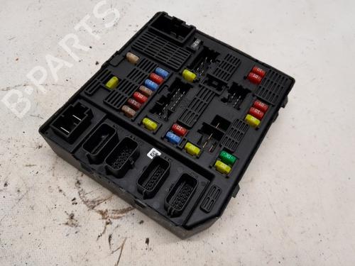 Used Fuse box RENAULT SCÉNIC III (JZ0/1_) 1.4 16V (JZ0F, JZ1V) (131 hp) 26874841