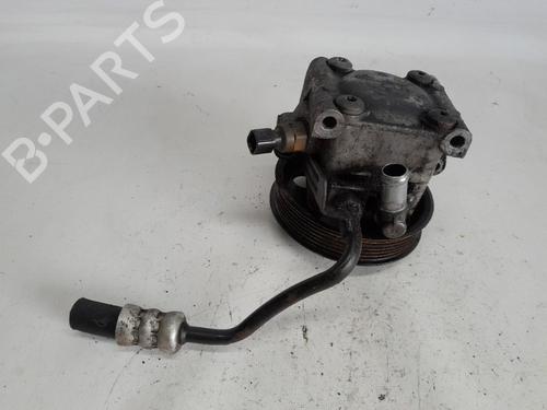 Used Steering pump Steering pump FORD FOCUS II Turnier (DA_, FFS, DS) 1.6 (100 hp) 33678109 33678109