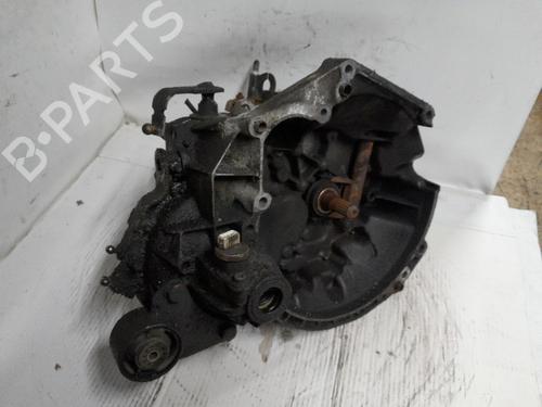 Used Gearbox PEUGEOT 106 II (1A_, 1C_) 1.4 i (75 hp) 33057489