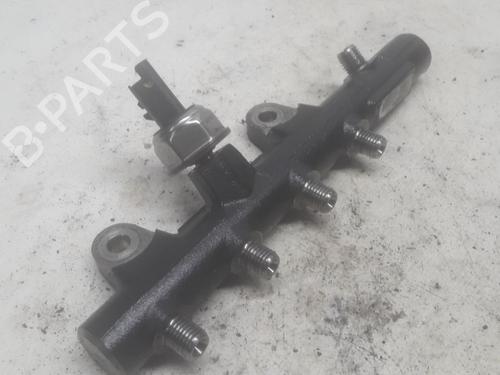 Used Injection rail Injection rail 11251564 11251564