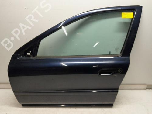 Used Left front door VOLVO V70 II (285) 2.4 (170 hp) 31342931