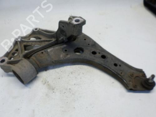 Used Right front suspension arm VW FOX Hatchback (5Z1, 5Z3, 5Z4) 1.2 (55 hp) 11066375