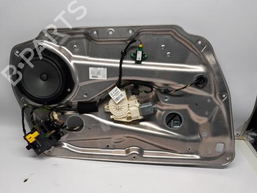 Used Front left window mechanism MERCEDES-BENZ C-CLASS (W204) C 180 CGI (204.049) (156 hp) 18847477