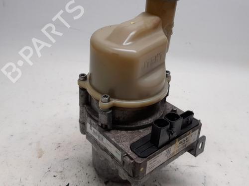 Used Steering column DACIA SANDERO II TCe 90 (B8M1, B8MA, B8AC) (90 hp) 13809595