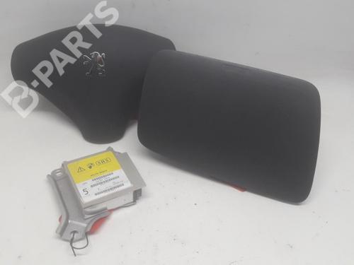 Used Airbag Kit Airbag Kit PEUGEOT 107 (PM_, PN_) 1.0 (68 hp) 11135326 11135326