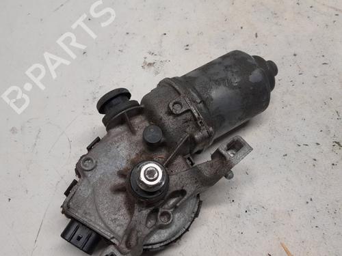 Used Front wiper motor TOYOTA YARIS (_P13_) 1.0 (KSP130_, KSP130) (69 hp) 13076200