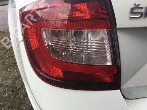 Used Left taillight SKODA RAPID (NH3, NK3, NK6) 1.2 TSI (90 hp) 31719564
