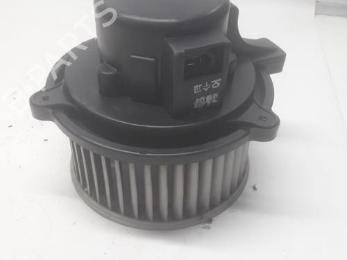 Used Heater blower motor KIA SORENTO I (JC) 2.5 CRDi 4WD (140 hp) 11136002
