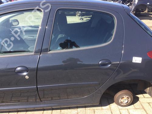 Used Left rear door PEUGEOT 206 Hatchback (2A/C) 1.4 i (75 hp) 18852991